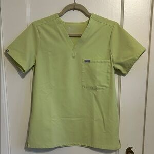 Women’s Figs scrubs top